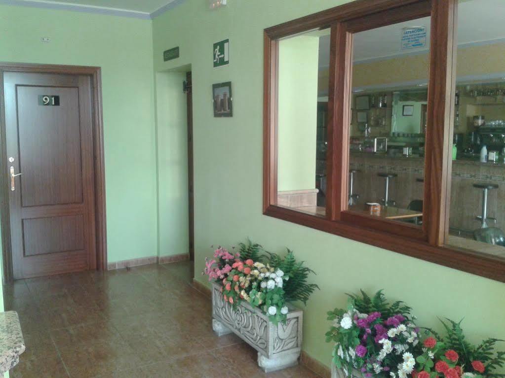 Hostal Restaurante El Paraiso Don Benito Exterior photo